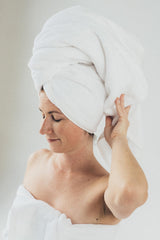 Soleil Fine Goods | 4 PIECE Bathroom Towel Set | 800GSM Thick and Borderless 27 x 54 Inches | 100% Cotton Bath Towels | Highly Absorbent | Premium Heavy Luxury Feel | for HOME (White)