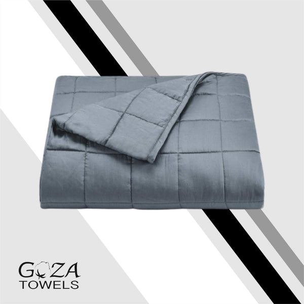 Blankets & Throws