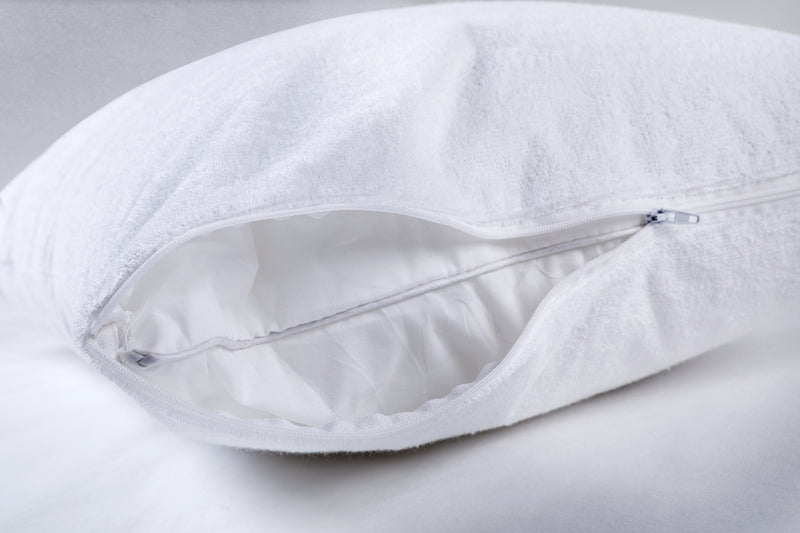 Goza Bedding Zippered Waterproof Pillow Protectors  - Gozatowels